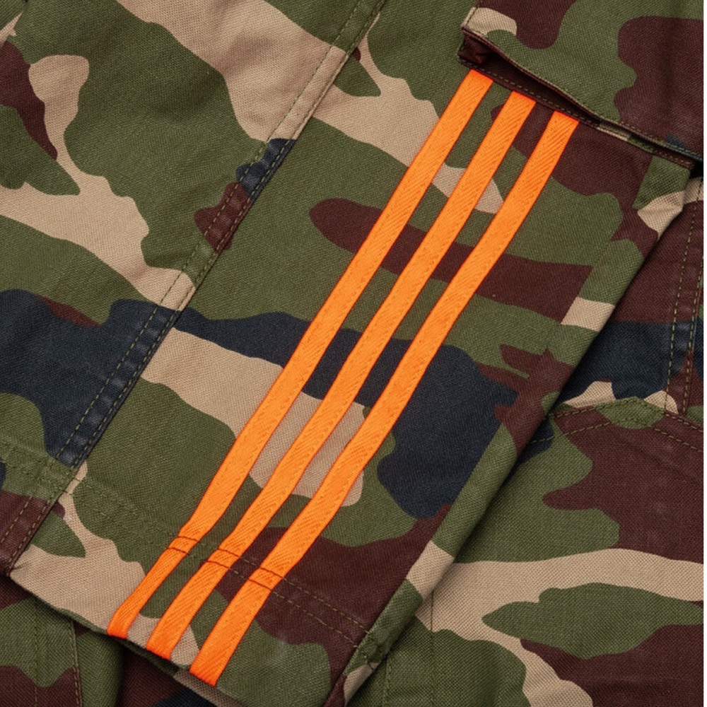 ADIDAS X IVY PARK CARGO PANT - CAMO (Limited Edition) - Picture 13 of 13